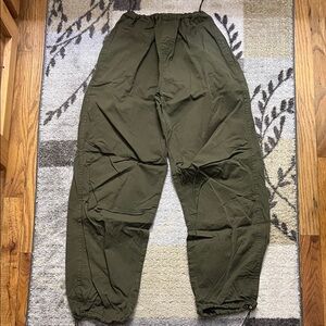 Women’s Olive Green Cargo Pants